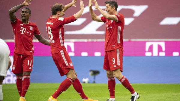 ТИП ПРЕДЛАЖЕ ЗА СРЕДУ:  У дербију Москве, мреже често закључане