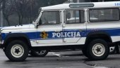 PUCNJAVA NA CETINJU, POLICIJA UBILA NAPADAČA: Ranjeno više osoba