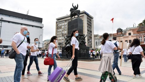 VEĆ OTPUSTILI 4.000 RADNIKA: Turističke agencije dobile ponude od osiguranja, umesto 1.000 do 2.000, za polise moraju da izdvoje 8.000 evra