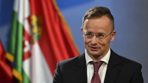 СИЈАРТО ОПТИМИСТИЧАН: Надам се да ће се лидери Русије и САД састати у Будимпешти СИЈАРТО ОПТИМИСТИЧАН: Надам се да ће се лидери Русије и САД састати у Будимпешти