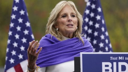 ПУЦЊАВА НА АЕРОДРОМУ У ФИЛАДЕЛФИЈИ: Телохранитељ бивше прве даме и агент америчке Тајне службе погођен у ногу