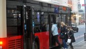 POTUKLI SE VOZAČI AUTOBUSA U BEOGRADU: Šofer kroz prozor davio i tukao kolegu