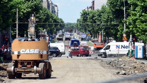 OTVORENO OD FRANCUSKE DO KRALJA PETRA: Od ponedeljka biće moguće proći automobilom, ali pešaci i dalje moraju da se snalaze