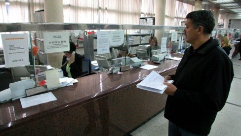 ZABORAVITE NA ČEKANJE PRED ŠALTERIMA: Novo saopštenje Poreske uprave