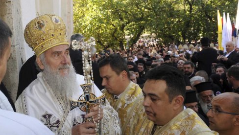 КОРМИЛАРИО У ТЕШКИМ ВРЕМЕНИМА: Патријарх је, истински, свакодневно патио због Косова и Метохије