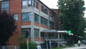 ЈОШ ЈЕДНА ЖРТВА, 25 НОВОЗАРАЖЕНИХ: У болници у Горњем Милановцу од короне се лечи 57 пацијената