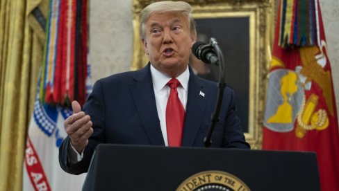 РУСИЈА НЕ БИ НАПАЛА УКРАЈИНУ ДА ЈЕ ЈОШ БИЛА ДЕО Г7 Трамп: Због тога, можда, милиони људи умиру