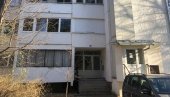 ОВДЕ СЕ ДЕСИЛА ТРАГЕДИЈА: Зграда на Вождовцу у којој је дечака (12) убила струја (ФОТО)