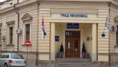 IZDVOJENO VIŠE OD 10 MILIONA: Prosvetarima u Leskovcu uplaćeni putni troškovi za pet meseci