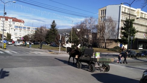 BROJ HOSPITALIZOVANIH SE BLAGO POVEĆAO: Na kovid-odeljenju u Paraćinu 37 obolelih