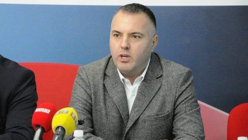 ВИДОВИЋ ЧЕСТИТАО ПРАЗНИКЕ: Не смемо да заборавимо оне који су уткали себе у темеље Републике Српске