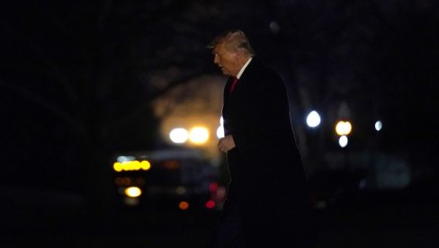 ТРАМП СЕ ОБРАТИО НАЦИЈИ ДОК СЕ ГЛАСА О ЊЕГОВОЈ СМЕНИ: Послао Американцима јасну поруку - То је нешто за шта се никада нисам залагао!