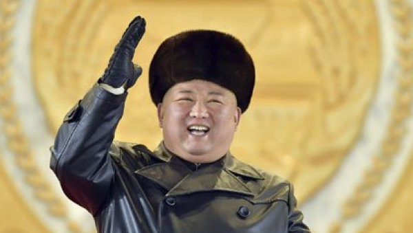 КИМ ЏОНГ УН ПОСТАО ЛЕГЕНДА ТИКТОК-а: Севернокорејски лидер главни јунак виралног хита (ВИДЕО)