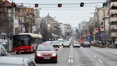 RADOVI U KNEZA MILOŠA: Asfaltiranje će trajati do ponedeljka