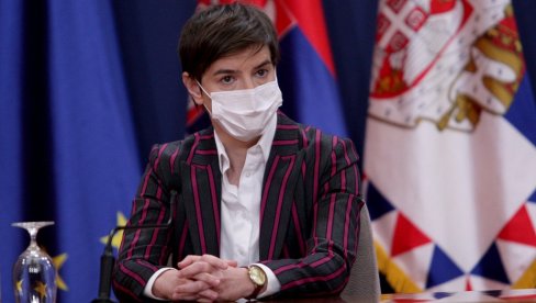 „JOŠ NIJE REALNO POPUŠTANJE MERA“: Premijerka Brnabić o sednici Kriznog štaba