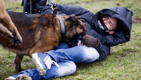 NOVI PROTEST U HOLANDIJI: U Amsterdamu uhapšeno oko 30 osoba