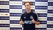 OZIL PONOVO NA TERENU: Nemački vezista posle 11 meseci igrao utakmicu