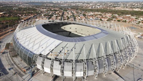 OPET DRAMA U BRAZILU: Zapalio se stadion na kome je igran Mundijal