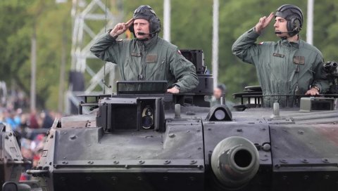 ХОЋЕ МАЛИ НАТО ПРОТИВ РУСИЈЕ: Пољски генерал предложио да се формира Балтички савез