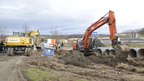 ВОДА У СВИМ ДЕЛОВИМА: Нови тендер за изградњу водоводне мреже у Гроцкој