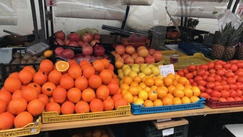 CITRUSI NAJTRAŽENIJI NA PIJACAMA: Kilogram i do 200 dinara