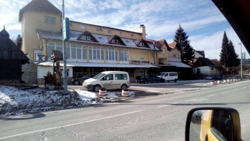 UROŠ I NJEGOVA DEVOJKA STRADALI NA ODMORU: Rođak dozivao dvoje mladih, pronašao ih mrtve - uzrok strujni udar?