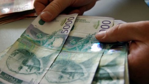 ПЛАТА 185.000 ДИНАРА, А НИКО НЕЋЕ ДА РАДИ: Ови послови доносе велику зараду