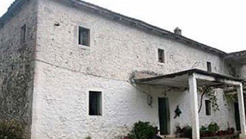 JEZIVA ISPOVEST ALBANCA KOJI JE VADIO ORGANE U ŽUTOJ KUĆI: Srce je bilo 300.00 maraka, dobro sam kasapio Srbe JEZIVA ISPOVEST ALBANCA KOJI JE VADIO ORGANE U ŽUTOJ KUĆI: Srce je bilo 300.00 maraka, dobro sam kasapio Srbe