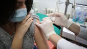ЖЕНЕ ЧЕШЋЕ ПРИЈАВЉУЈУ: Званични подаци - У Србији на 7.000 примљених вакцина против короне једна нежељена реакција