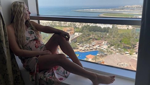 KAKO LUNA ĐOGANI PROVODI TRUDNIČKE DANE: Sprema, čisti i kuva, a često se i rasplače KAKO LUNA ĐOGANI PROVODI TRUDNIČKE DANE: Sprema, čisti i kuva, a često se i rasplače
