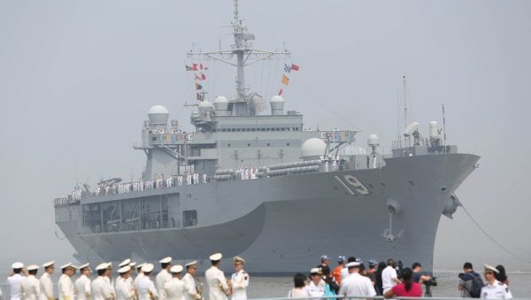 КИНЕСКИ ШАМАР БАЈДЕНУ: Послао високу делегацију на Тајван, кинеска флота опколила острво