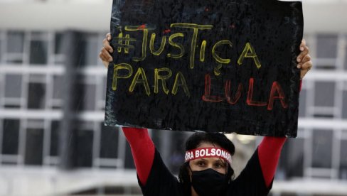 VRHOVNI SUD PONIŠTIO PRESUDU: Bivši brazilski predsednik Lula moćiće ponovo da se kandiduje VRHOVNI SUD PONIŠTIO PRESUDU: Bivši brazilski predsednik Lula moćiće ponovo da se kandiduje