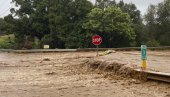 SNAŽNA OLUJA NA HAVAJIMA: Građani se pripremaju za vanrednu situaciju - prete velike poplave