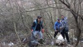 ZA LEPŠI I ČISTIJI GRAD: Građani očistili rusko groblje i park u Jagodini