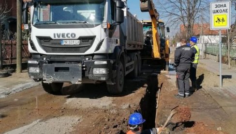 ГЛОЖДАК У ПАРАЋИНУ ДАНАС БЕЗ ВОДЕ: Разлог није квар већ комплетна реконструкција водоводне мреже у Церској улици