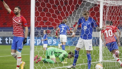 TIP PREDLAŽE ZA ČETVRTAK: Granada bliža vodećima TIP PREDLAŽE ZA ČETVRTAK: Granada bliža vodećima