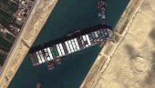 SATELITSKI SNIMAK OTKRIVA: Evo kako se gigantski brod zaglavio u Sueckom kanalu i šta je uzrok nesreće (VIDEO)