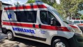NOVO SANITETSKO VOZILO ZRENJANINSKOJ BOLNICI: Dodeljeno i sedam specijalnih vozila za prevoz pacijenata na dijalizu