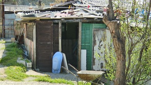 STANOVE ČEKALI 40 GODINA: Radnici nekadašnjeg PKB iz Baraka u Igalu konačno dobijaju smeštaj