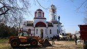 ЗАВРШНИ РАДОВИ НА ХРАМУ СВЕТОГ ИЛИЈЕ ПРОРОКА: Ускоро постављање платоа испред улаза у цркву (ФОТО)