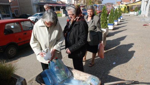 ПОСЛЕ УГОВОРА И НАПЛАТА РАЧУНА: Сеоске мреже у долини Рибарске реке постале део ЈКП Водовод из Крушевца