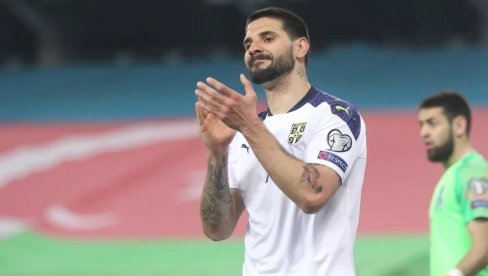 GROBARI GRICKAJU NOKTE: Aleksandar Mitrović se vraća u Partizan?!
