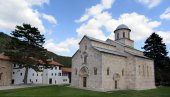 ЗЕМЉЕ КВИНТЕ: Вратити земљу манастиру Високи Дечани