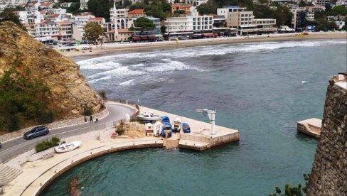 BESPLATAN PARKING ZA TRUDNICE: Sjajna inicijativa opštine Ulcinj