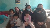 TOTOVI KONAČNO IMAJU STRUJU: Zahvaljujući humanosti, radost u porodici iz Mokrina sa petoro male dece, nakon četiri godine
