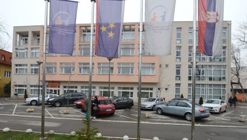 DEČAK I DALJE U TEŠKOM STANJU: Vozaču osumnjičenom za prošlomesečnu saobraćajku u Bačkom Gradištu produžen pritvor DEČAK I DALJE U TEŠKOM STANJU: Vozaču osumnjičenom za prošlomesečnu saobraćajku u Bačkom Gradištu produžen pritvor