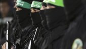 (УЗНЕМИРУЈУЋИ ВИДЕО) ХАМАС ЈАВНО УБИЈАО ЉУДЕ НА УЛИЦАМА ГАЗЕ: Жртве су биле мучене пре погубљења
