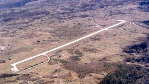 УКЛАЊАЊЕ НАТО ПРОЈЕКТИЛА: Почела још једна фаза разминирања аеродрома Поникве