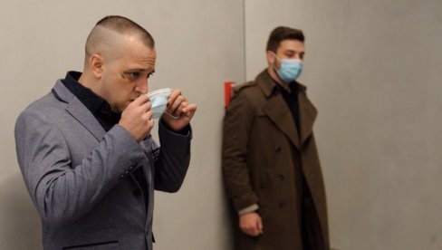 DRAMA U SUDNICI: Odbrana traži izuzeće veštaka - Bahat je i pristrasan DRAMA U SUDNICI: Odbrana traži izuzeće veštaka - Bahat je i pristrasan