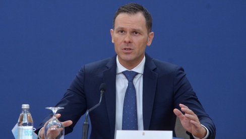 MINISTAR MALI: Đilas i Nikezić ne mogu da podnesu napredak Srbije MINISTAR MALI: Đilas i Nikezić ne mogu da podnesu napredak Srbije